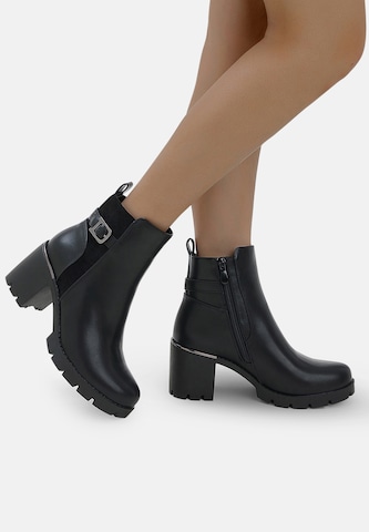 Elara Stiefelette in Schwarz