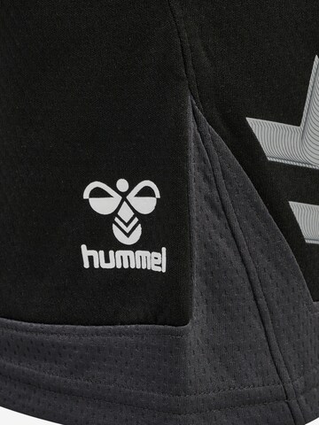 Hummel Regular Workout Pants in Black