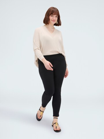 Skinny Pantaloni di Fiorella Rubino in nero