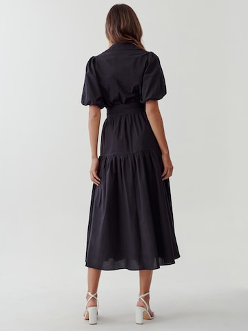 Tussah Skjortklänning 'WREN' i svart: baksida