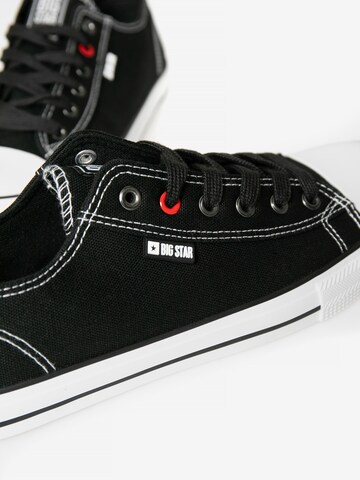 BIG STAR Sneakers in Black