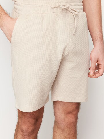Trendyol Pajama short in Beige