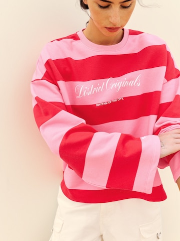 Pull&Bear Sweatshirt in Pink