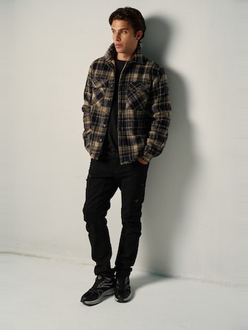 KOROSHI Between-season jacket in Beige