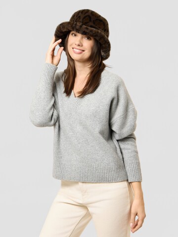 CODELLO Hat in Brown: front
