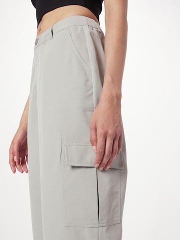 Misspap - regular Pantalón cargo en gris