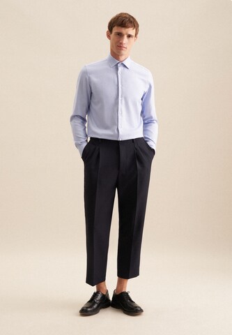 Coupe slim Chemise business 'Smart Essentials' SEIDENSTICKER en bleu