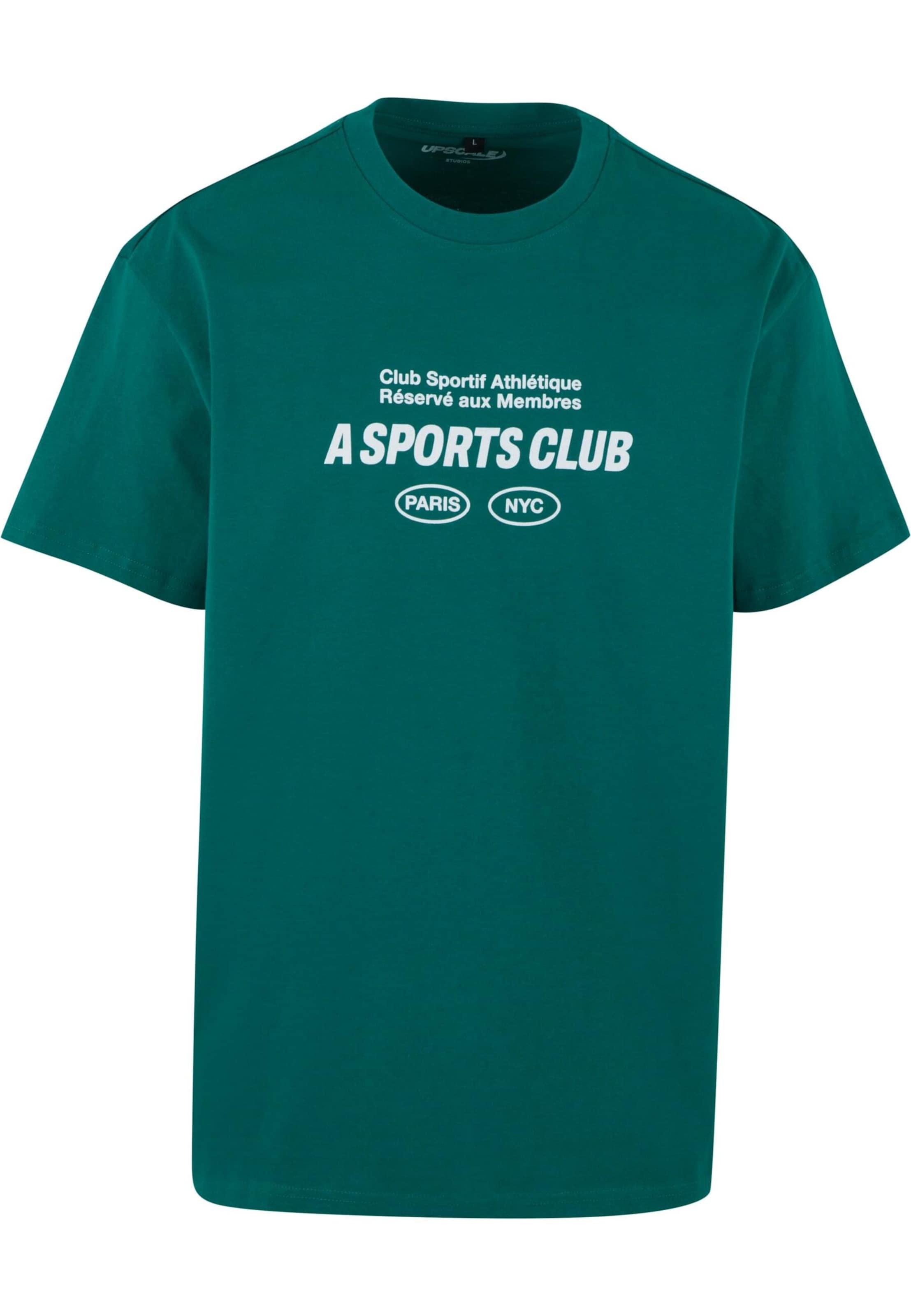 Mister Tee Shirt in Green: front