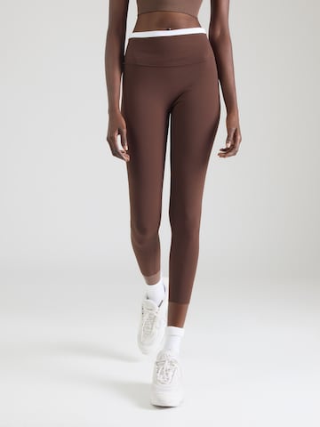 Abercrombie & Fitch Skinny Športové nohavice 'STUDIOFLEX CLASSIC' - Hnedá: predná strana
