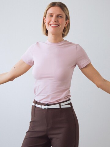 Maglietta di Honest Basics in rosa: frontale