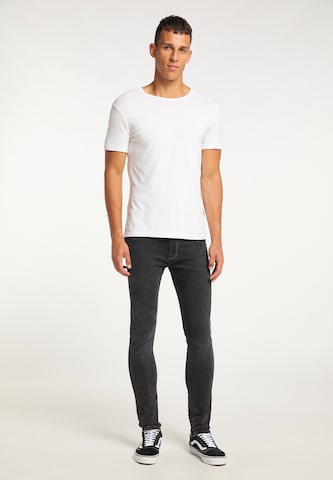 MO Slim fit Jeans in Black