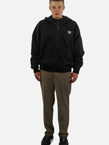 HEFTYKA Sweatjacke‌‌‌‌ in Schwarz