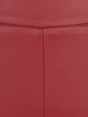 Pieces Petite - regular Leggings 'SALLIE' en rojo