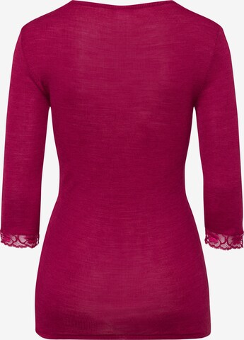 Hanro Longsleeve ' Woolen Lace ' in Rot