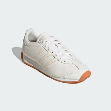 Baskets basses 'Runvista Halo' ADIDAS SPORTSWEAR en blanc