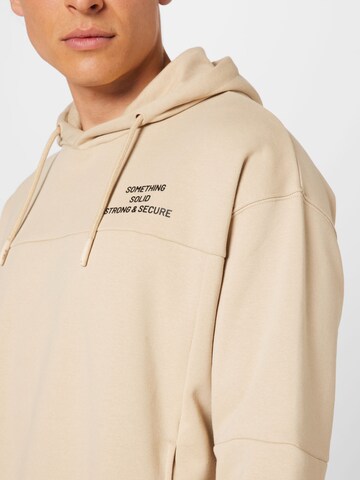 !Solid Sweatshirt in Beige