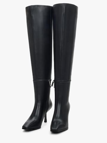 Boots '2332-6' di Estro in nero
