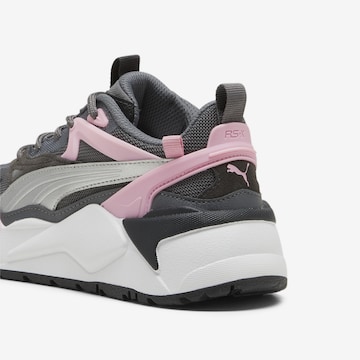 Baskets PUMA en gris