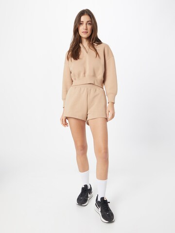 Nike Sportswear Sweatshirt i beige