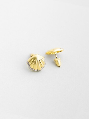 So Chic Earrings in Gold: front