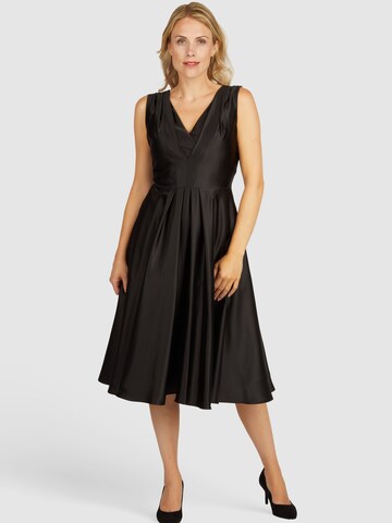 KLEO Abendkleid in Schwarz