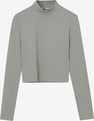 Pull&Bear Shirt in Grey: front