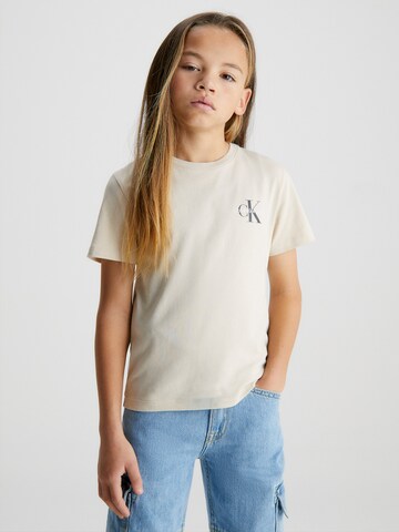 T-Shirt Calvin Klein Jeans en blanc : devant