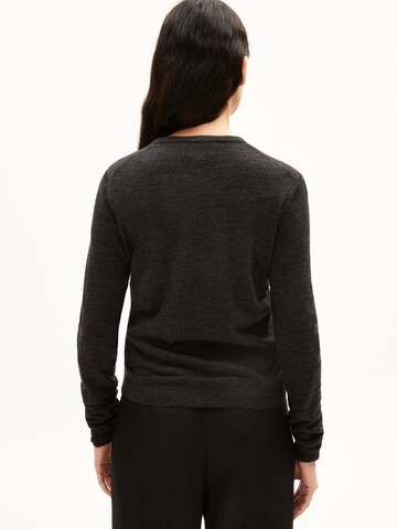 Cardigan ' OPHALIAA MERINO ' ARMEDANGELS en gris