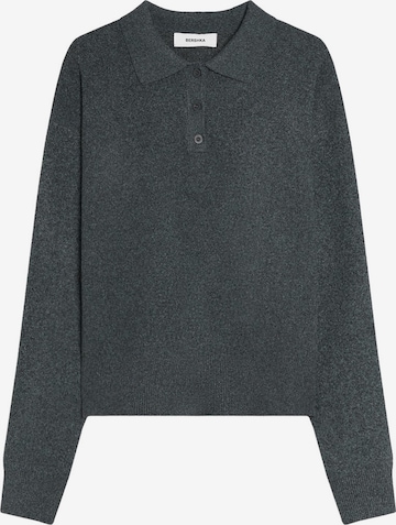 Pull-over Bershka en gris : devant