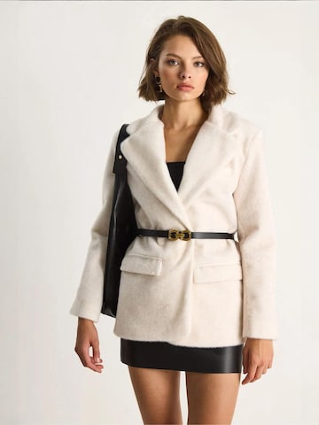 Bianco Lucci Tussenjas in Wit: voorkant