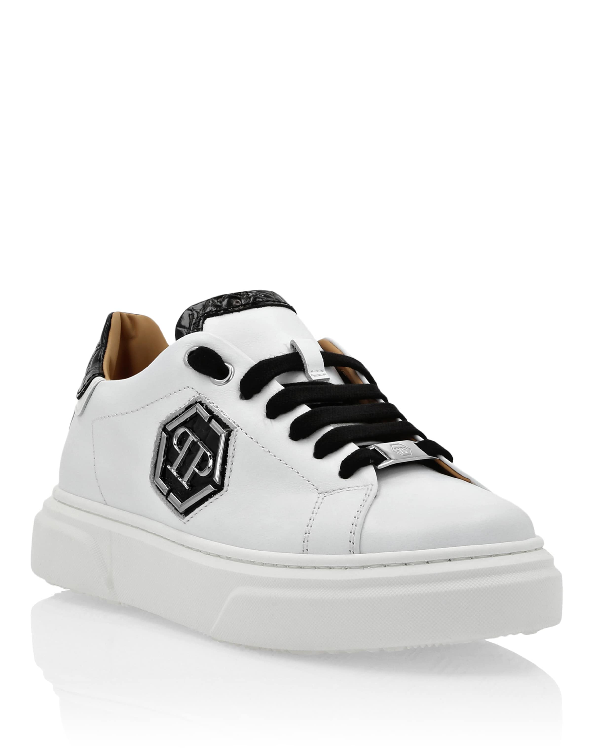 Philipp Plein Trainers in 31 in White, Item view