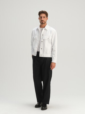 TRAPP Between-season jacket in White