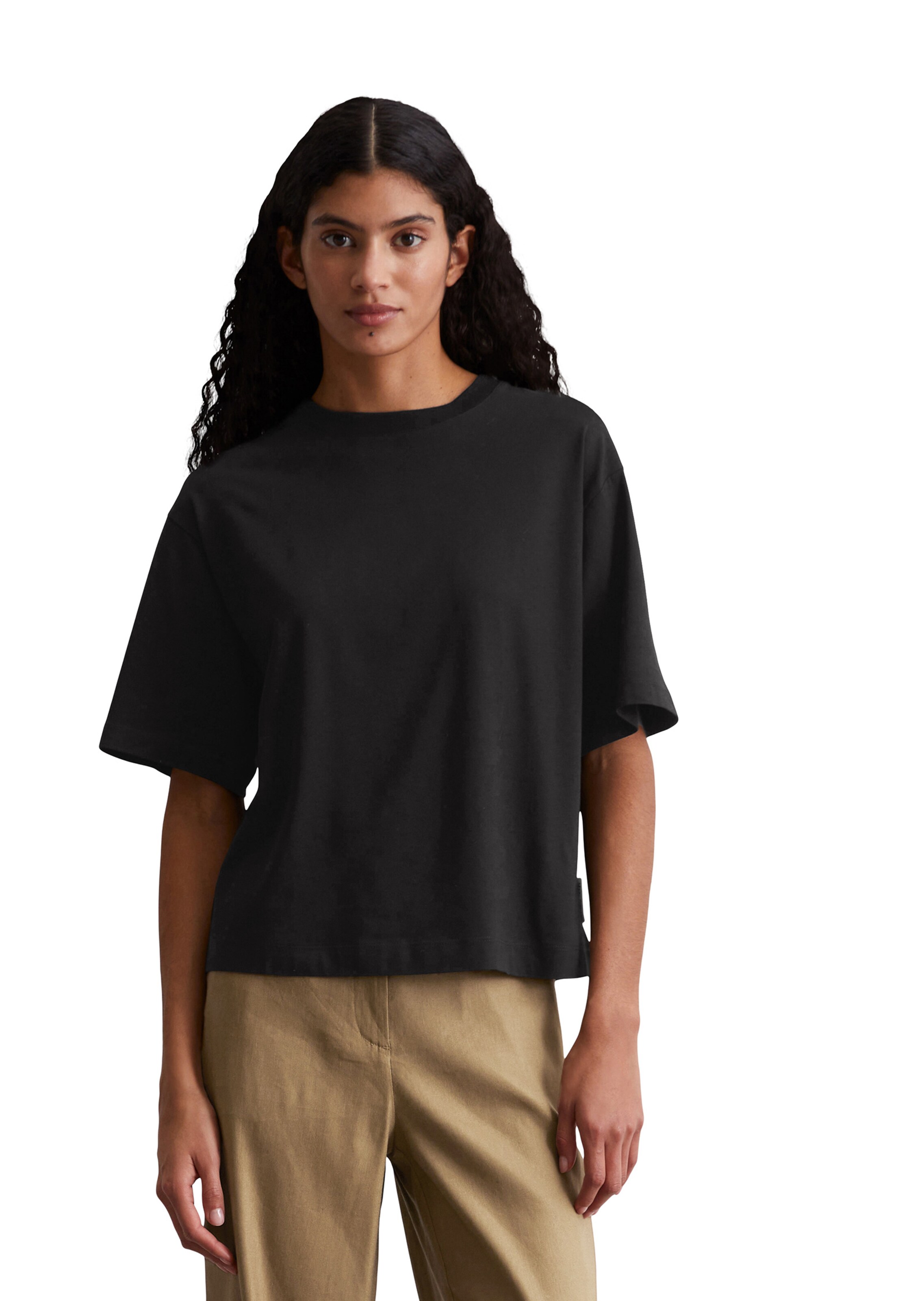 T-shirt Marc O'Polo en noir : devant
