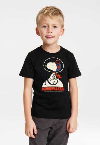 LOGOSHIRT Shirt 'Snoopy - Moonwalker' in Black: front