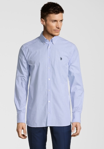 U.S. POLO ASSN. Regular fit Button Up Shirt in Blue: front