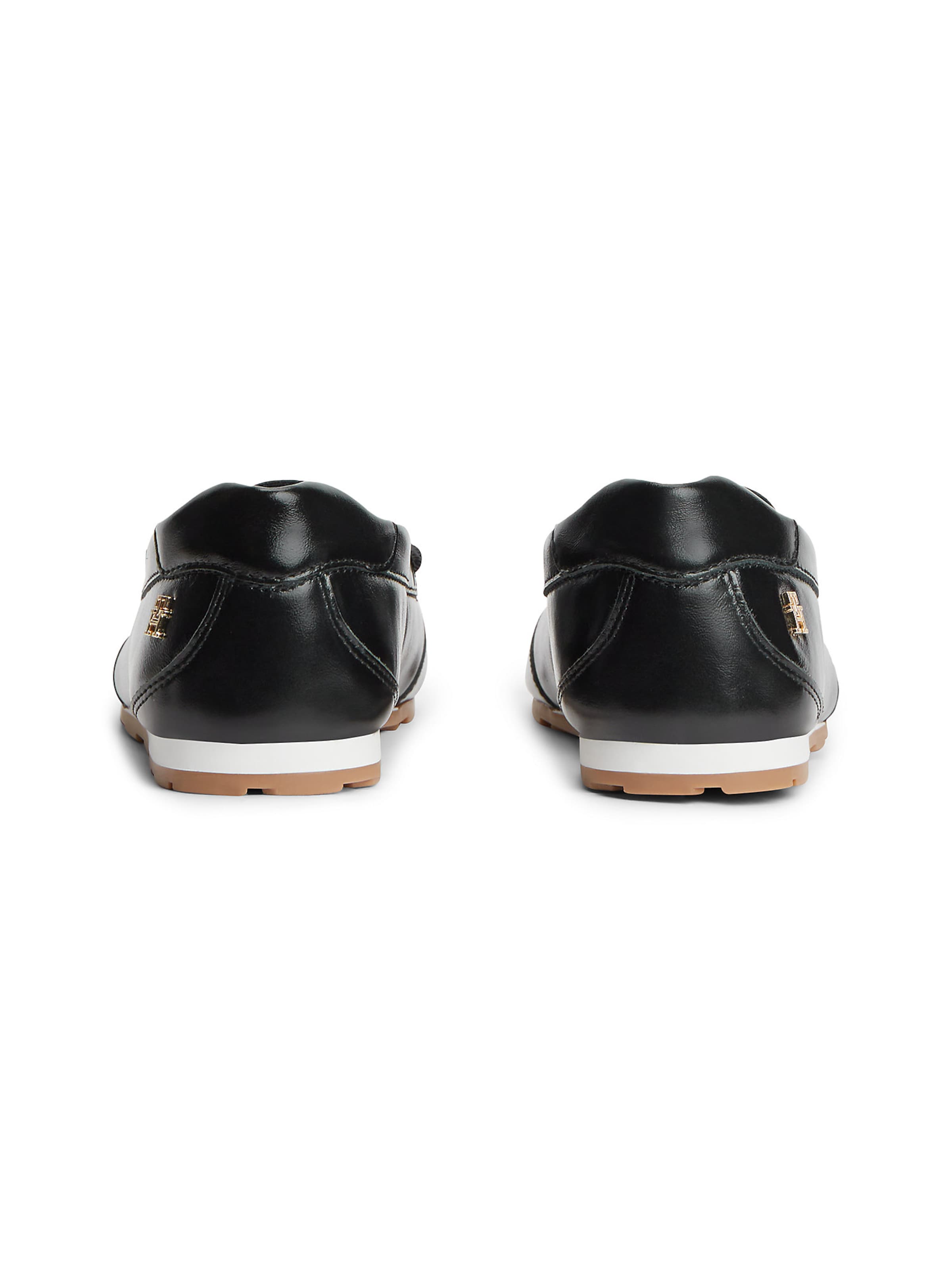 Baskets basses TOMMY HILFIGER en noir