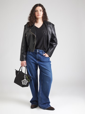 PIECES Curve Shirt 'PCCHRISTY' in Black