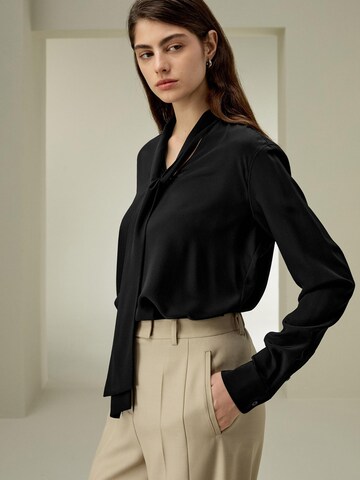 Lilysilk - Blusa en negro