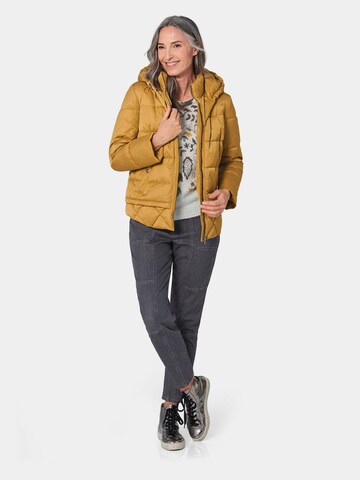 Goldner Winterjacke in Gelb