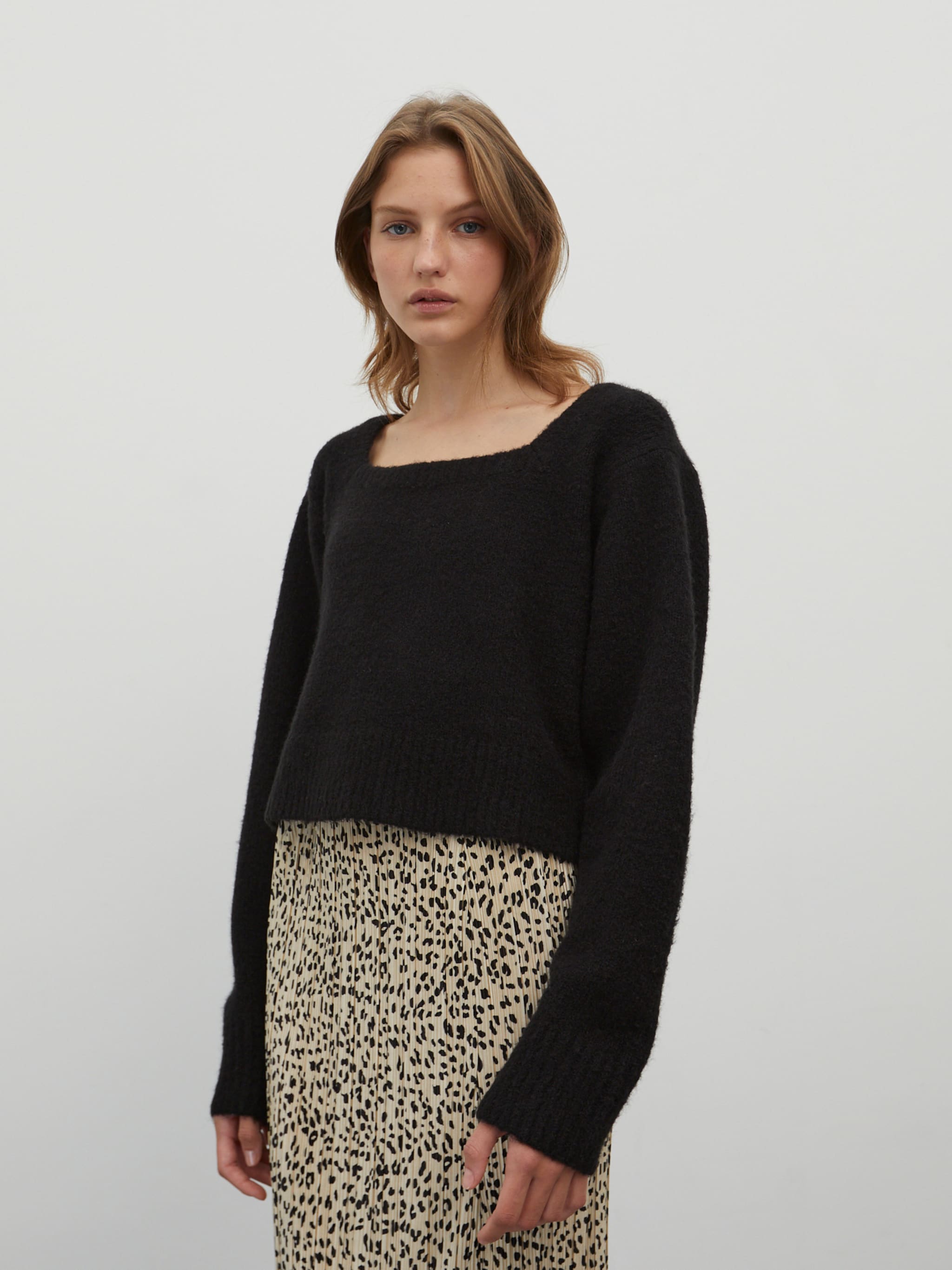 EDITED Produits Pull-over 'Regine' noir