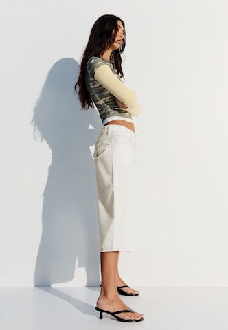 Wide leg Jeans di Bershka in bianco