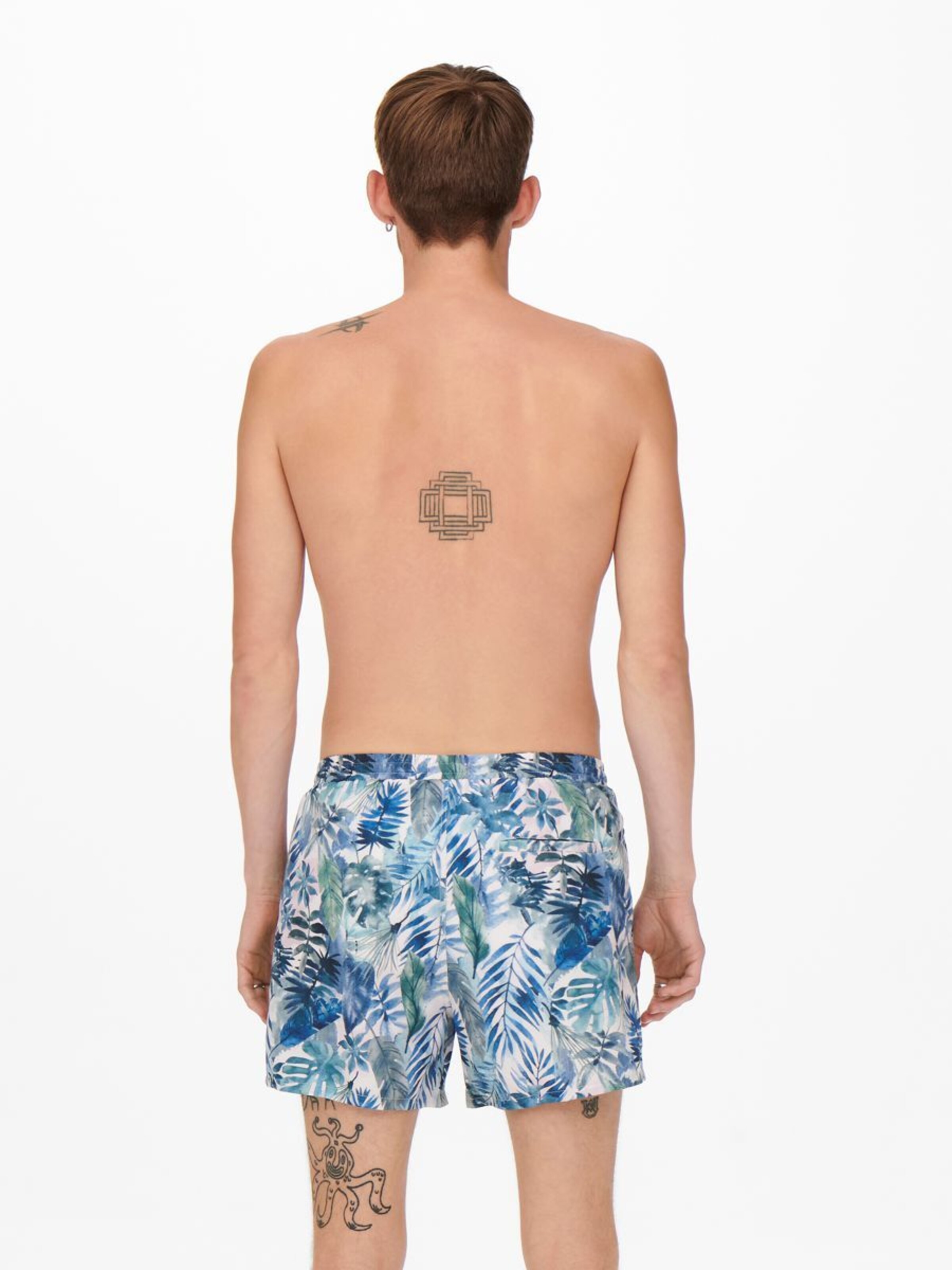 Männer Bademode Only & Sons Badeshorts in Weiß - RO23261 Männer Bademode Only & Sons Badeshorts in Weiß - RO23261