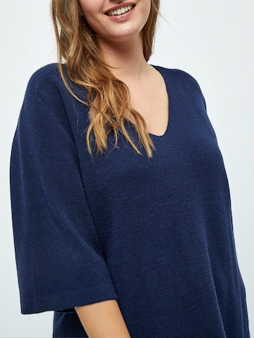 Pullover 'Rosalia' di Peppercorn in blu