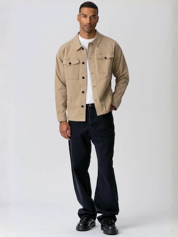 TEESHOPPEN Regular fit Button Up Shirt ' Twill Overshirt ' in Beige