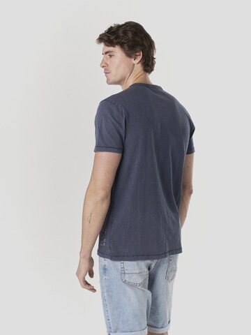 Maglietta di KOROSHI in blu