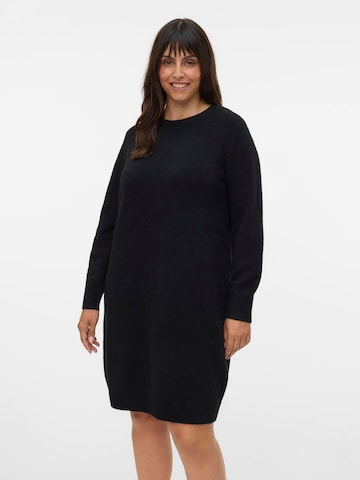 Vero Moda Curve - Vestido de punto 'VMCBoom' en negro: frente
