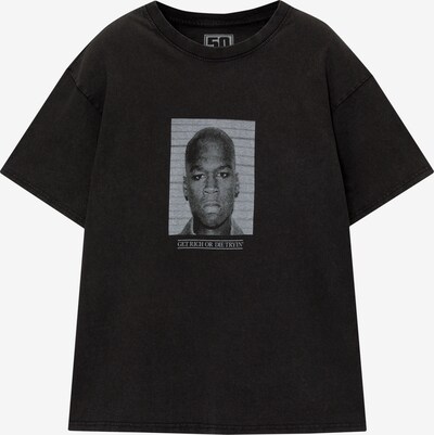Maglietta Pull&Bear di colore grigio / nero / nero denim / offwhite, Visualizzazione prodotti