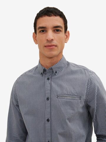 Coupe regular Chemise TOM TAILOR en bleu