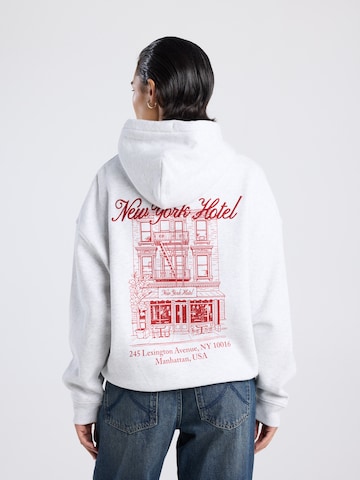 America Today Sweatshirt in Grey