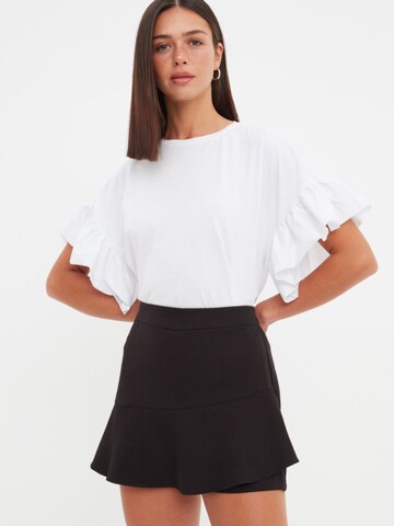 Trendyol Shirt in White: front